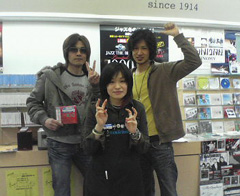 2008030704
