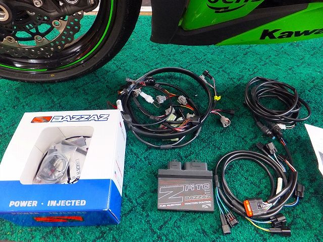 ヨシムラ/BAZZAZ（バザーズ）カワサキZX-10R取付＆セッティング