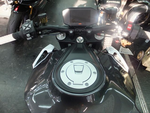 DSCF4008