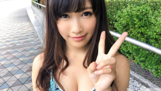 【無】超絶美人を拘束しパイパンマ○コをハメ倒して連続中出し!