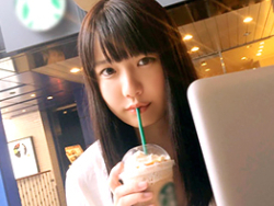 【素人】新宿のスタバでナンパした腰使い抜群なパイパン女子大生
