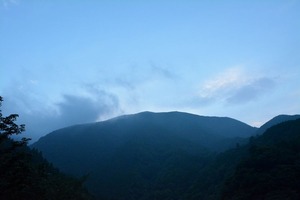 大群山