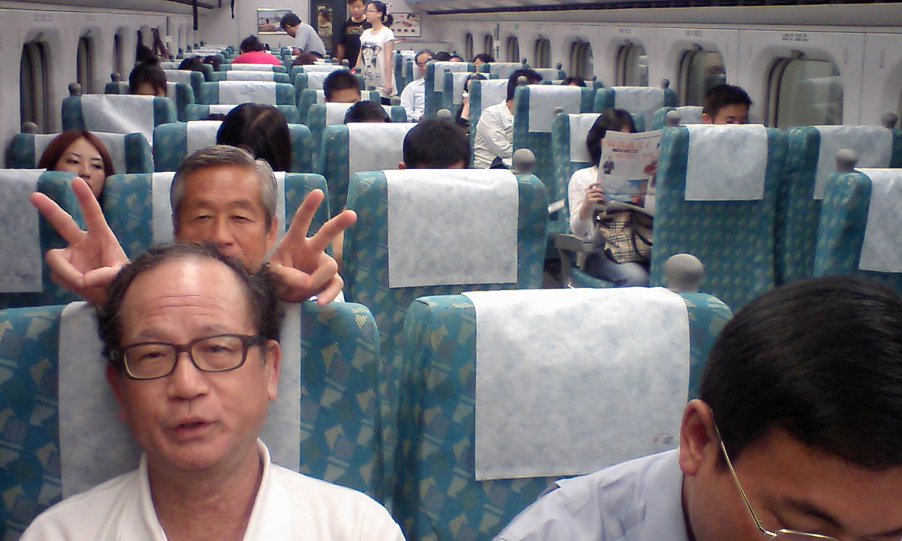 HI3A0081車内