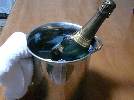 ENOTECA BUBBLE005
