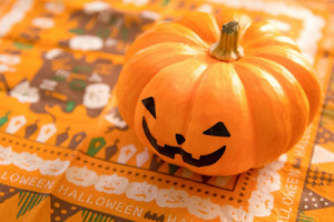 いつのまに…。ハロウィーンの盛り上がりについていけない独女たち