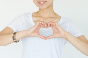 同世代の女性に焦りとプレッシャーを与えた「大人AKB」