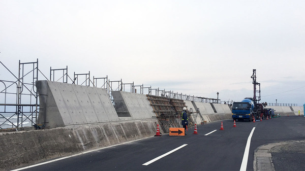河原子北浜海岸の防潮堤工事