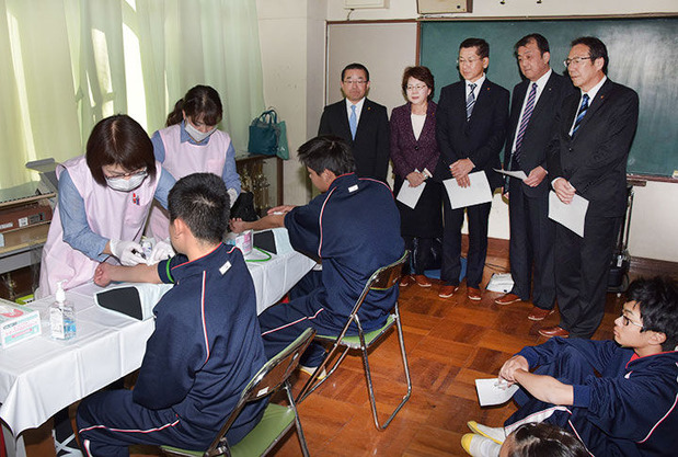 水戸市内の中学校でのピロリ菌検査