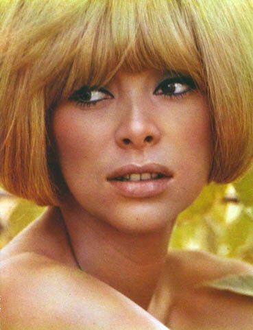 5月15日ストッキングの日 誕生日 瀬戸内寂聴 美輪明宏 Mireilledarc 美川憲一 江夏豊 辰吉丈一郎 井上康生 エ との のcolorful Blog