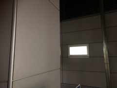 044