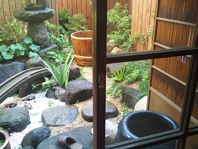 ガラス戸の鍵