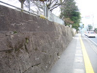 姶良市立柁城小学校石垣