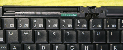 iPhone6sPlus_and_keyboard7