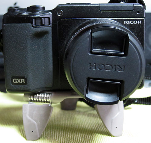 PocketTripod-L06