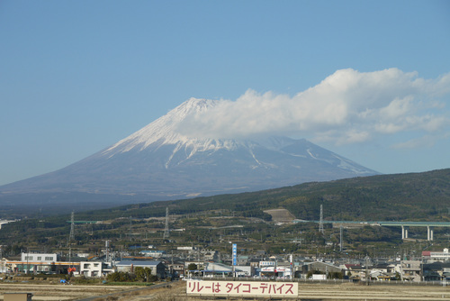 新幹線車中から富士山 by DMC-G1