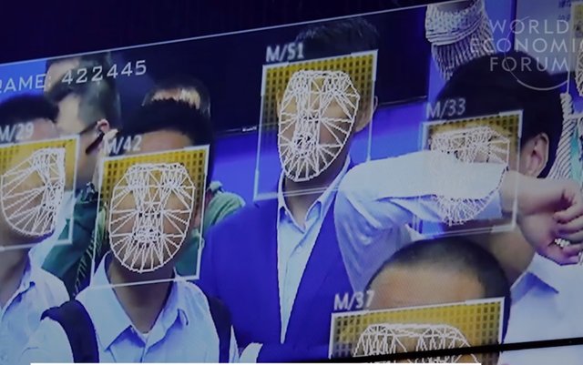 中国顔認証