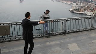 自殺阻止トルコ大統領