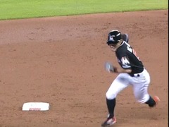 二塁踏み忘れイチロー