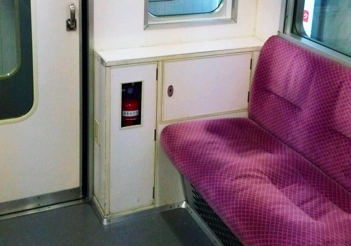 地下鉄車内写真2