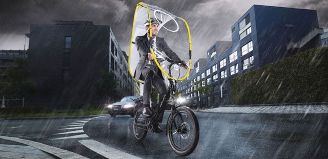 革命的な自転車雨よけシールド  発売。価格は4万1040円