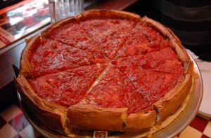 Chicago_Style_Pizza_with_Rich_Tomato_Topping