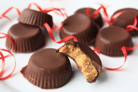 Clean-Eating-Reeses-Peanut-Butter-Cups