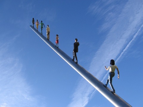 walking_to_the_sky_2