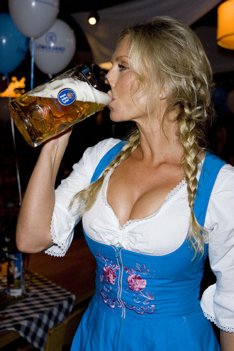 oktoberfest_girls