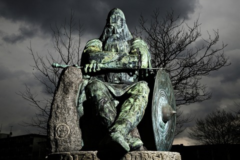 Holger_Danske_ryger_754096a