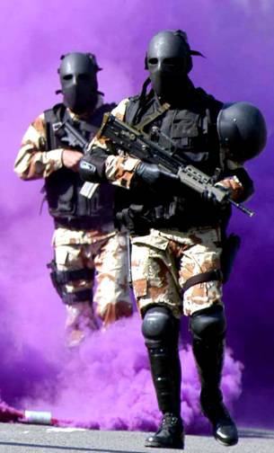 bolivian_police_1-tfb