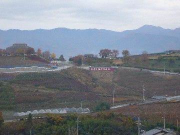 勝沼ぶどう郷駅からの眺め