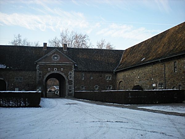 2-12 012