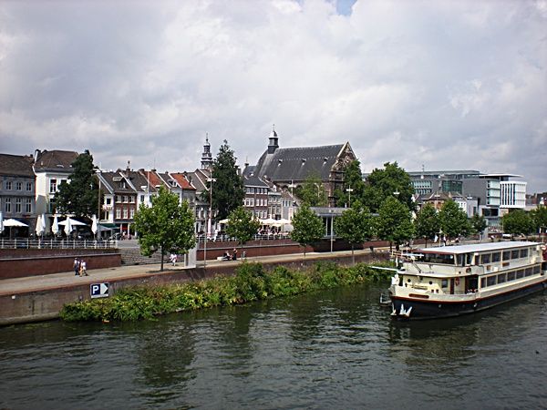 7-25 001