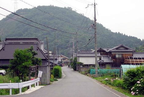 62 東番場の街並み 画像 街道の行く先へ より