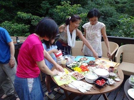 お母さんたちも作るよ