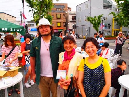 左から、だいじゅさん、良江さん、武重さん