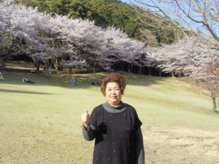 201104131559000