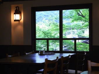 5-29吉田山荘2