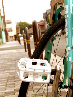 pedal-3-0726.jpg