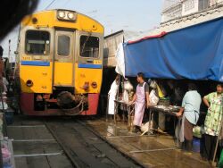 1-27-train3.jpg