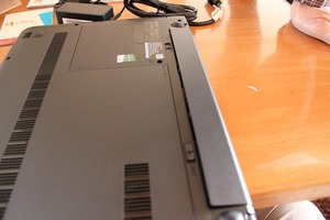 G50裏側バッテリ