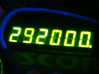 292000