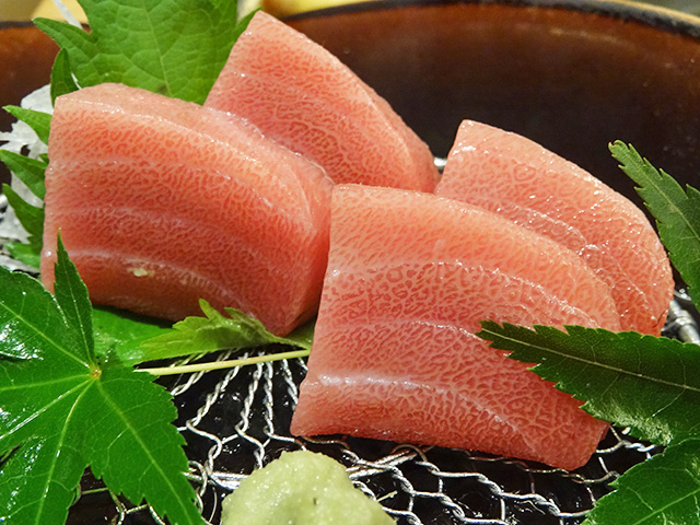 Medium-Fatty Tuna Sashimi