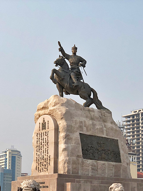 Statue of Damdin Sukhbaatar