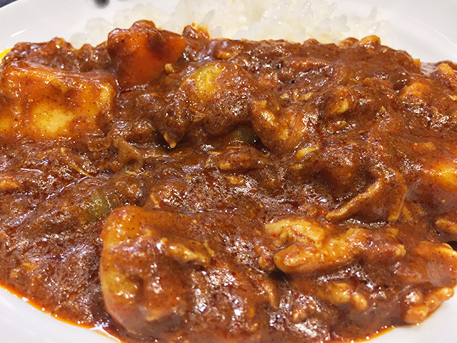 Half Order Beef Curry with Stewed Chicken and Vegetables