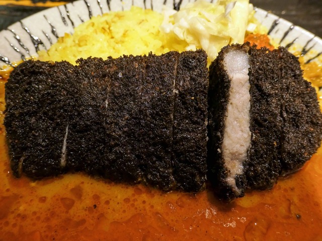 黒いマハーカツカレー 3_edit