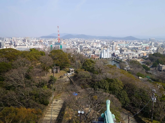 大天守閣展望から城内を望む 6_edit