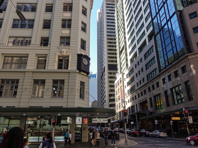 Pitt St と Liverpool St の交差点 2_edit