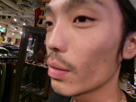 naku 001