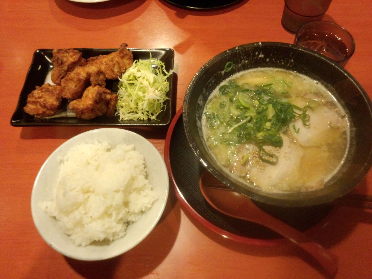 �顼���